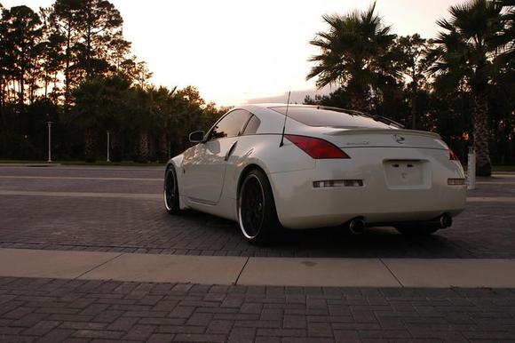 350z sidepic