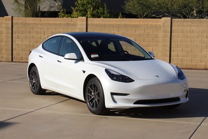 2023 & 2022 tesla 3 both new may take a trade