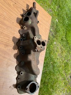 Early Ford v8 intake manifold