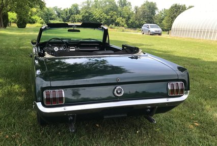 1964 1/2 Ford Mustang Convertible, V8, Automatic T