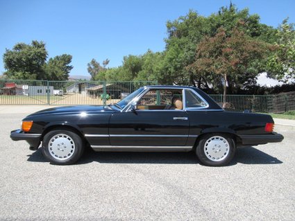 1988 Mercedes Benz 560SL Roadster