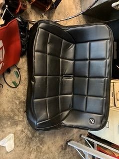 Corbeau 42" Baja Bench seat