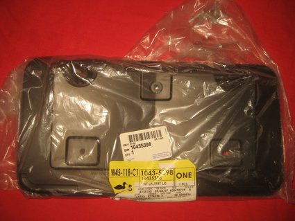 NOS 2004-08 Pontiac Grand Prix front license Brkt