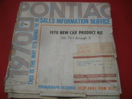 1970 Pontiac New Car Product Kit