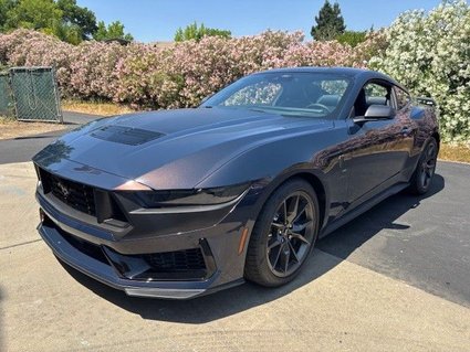 2024 Ford Mustang Dark Horse Premium Package
