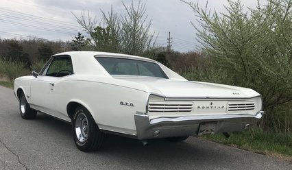 1966 Pontiac GTO, 389 V8 Auto Trans, P.S. P.B. A/C