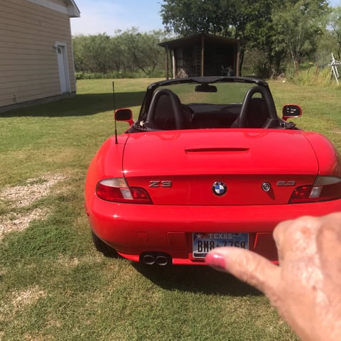 Red convertible BMW Z3 47000 miles 2.8 engine perf