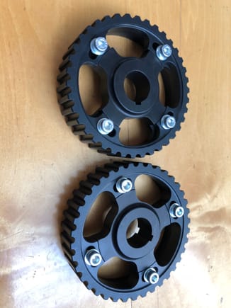 Nice set of billet pulleys arrived, I will post up the other ones Mark sent me (Thank You)