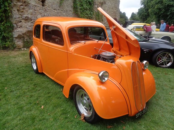 Superb V8 Ford Pop.