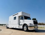 2003 Freightliner United Specialty Toterhome  for sale $125,000 