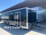 32' RACE TRAILER ESCAPE DOOR CONTINENTAL CARGO