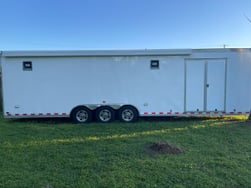 2011 Look/Pace 32' enclosed trailer