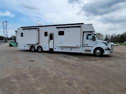 2018 Renegade 5-slide bunkhouse