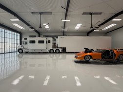2021 Renegade Toterhome & 2017 Renegade 40' Liftgate Trailer  for sale $699,000 