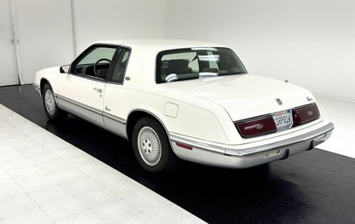 1992 Buick Riviera  for sale $13,900 