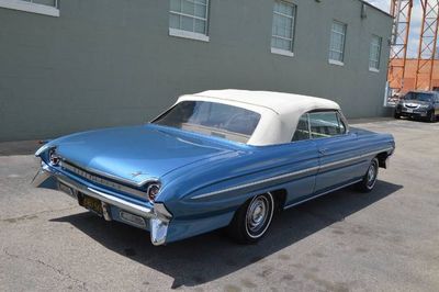 1961 Oldsmobile Super 88  for sale $23,295 