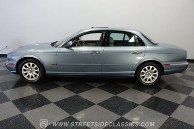 2004 Jaguar XJ8  for sale $18,995 
