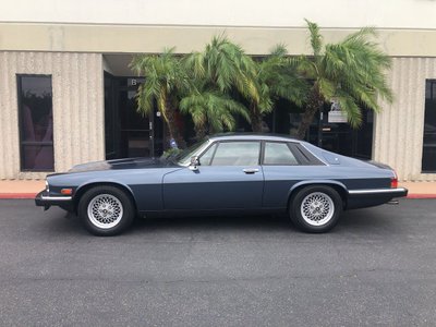 1990 Jaguar XJ8  for sale $15,995 