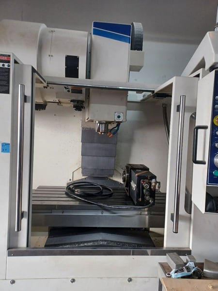 4 axis cnc mill   for Sale $35,000 