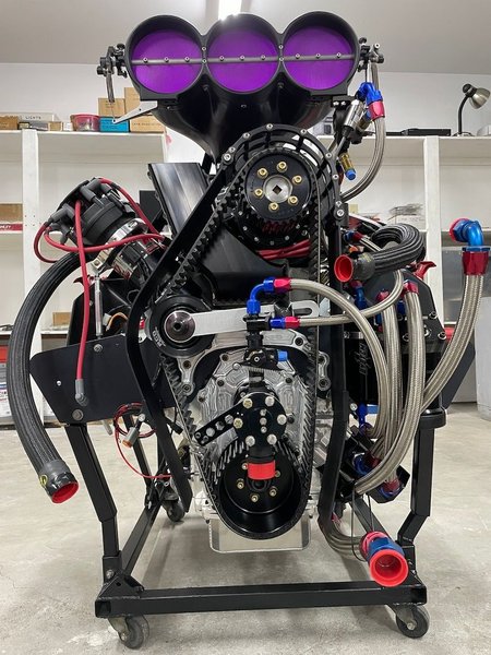 NEW  Blown 525 Cubic Inch Hemi Billet Engine 