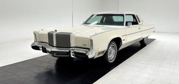 1976 Chrysler New Yorker Brougham Hardtop  for Sale $17,500 