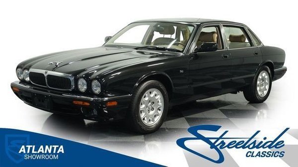 2001 Jaguar XJ8  for Sale $16,995 