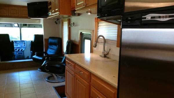 2005 40' Optima Motorhome 450HP Mercedes 10 Speed Automatic for Sale $129,900
