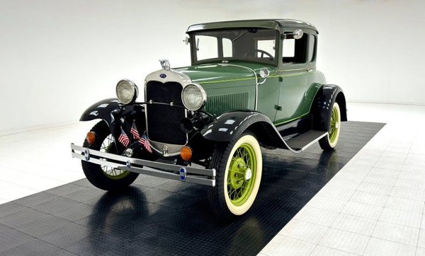 1930 Ford Model A Sport Coupe