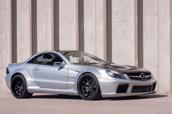 2005 Mercedes-Benz SL-Class for Sale $38,900