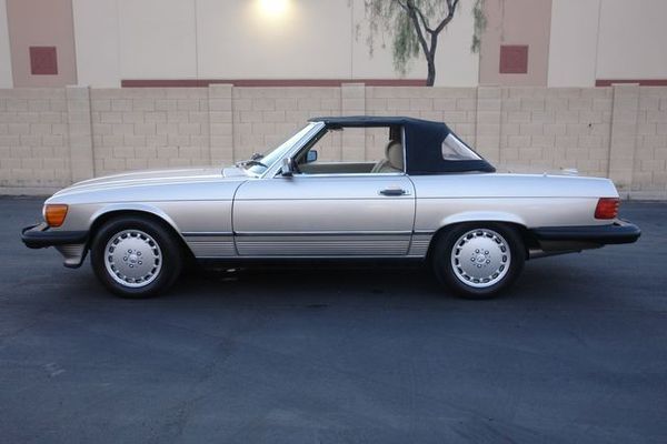1988 Mercedes-Benz 560 Series for Sale $0