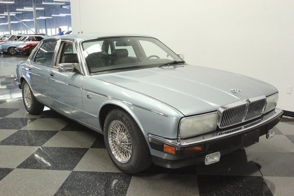 1990 Jaguar XJ6 Vanden Plas for Sale $9,995