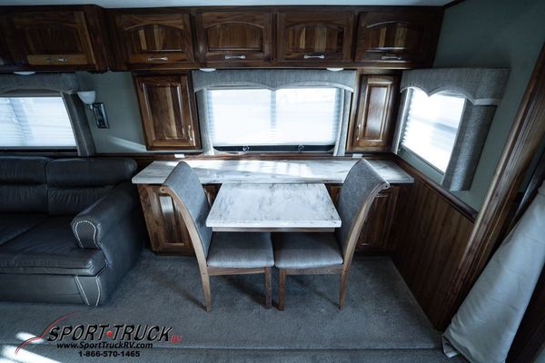 2015 Haulmark Motor Coach Motor Home 4505FG