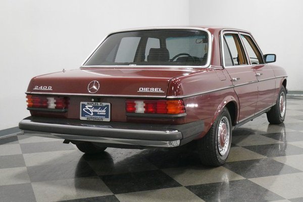 1983 Mercedes-Benz 240D for Sale $18,995