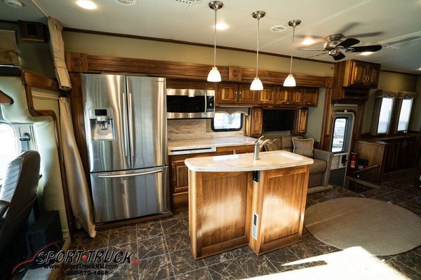 2015 Haulmark Motor Coach Motor Home 4505FG