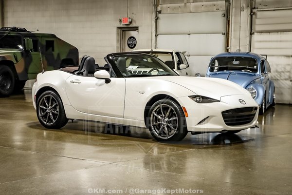 2019 Mazda MX-5 Miata  for Sale $24,900 
