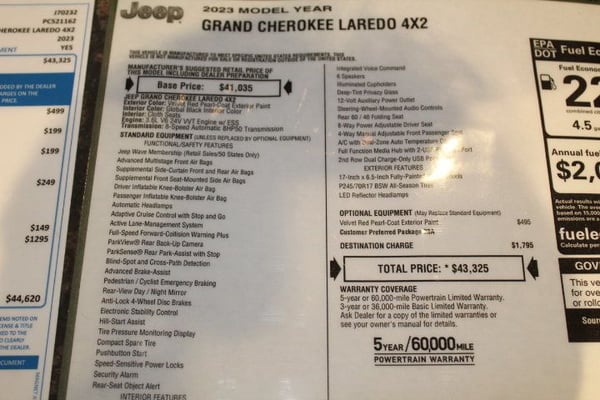2023 JEEP RAND CHEROKEE LORADO, 600 MI MAY TRADE  for Sale $42,000 