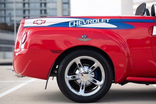 2006 Chevrolet SSR Hardtop Convertible Pickup  for Sale $37,999 