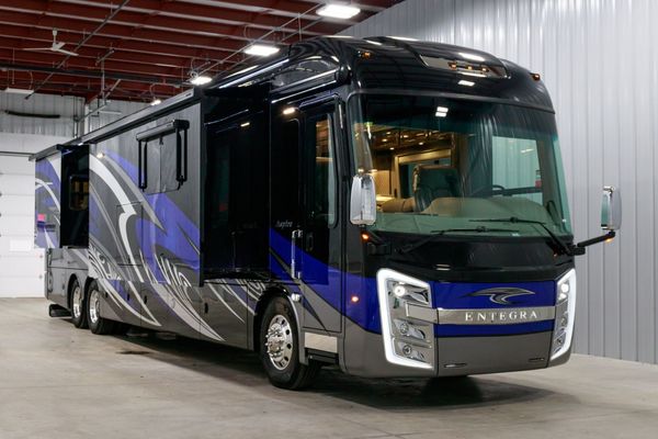 2019 Entegra Coach Aspire 44R Luxury Bunkhouse Motorhome RV