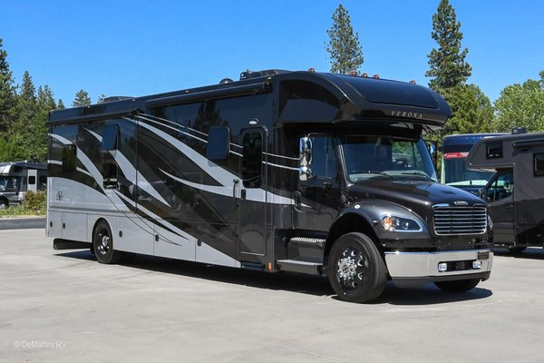 USED 2023 Renegade Verona 40VBH Double Slide-Out Motorhome 