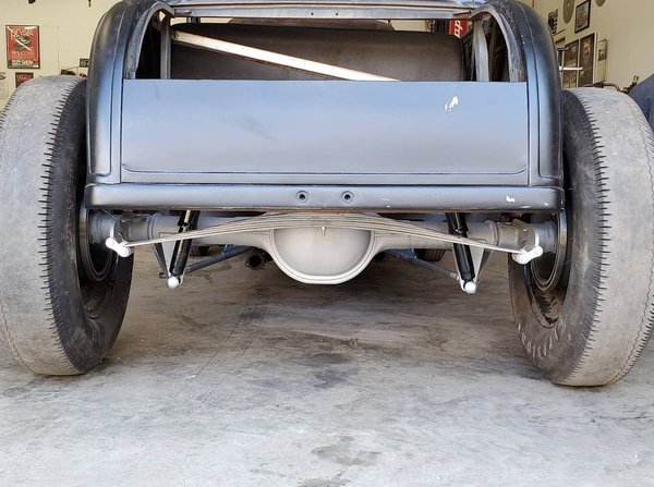 Gray's Garage Hot Rods and Customs