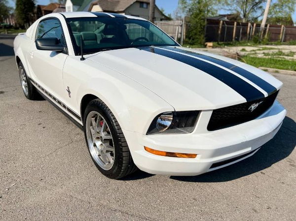2007 Ford Mustang  for Sale $7,495 
