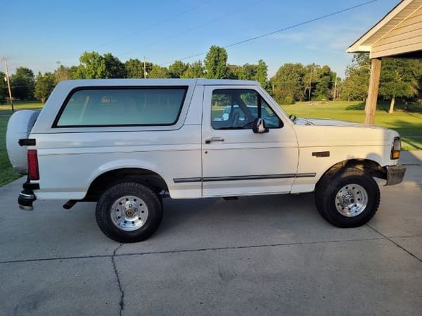 1995 Ford Bronco  for Sale $18,995 