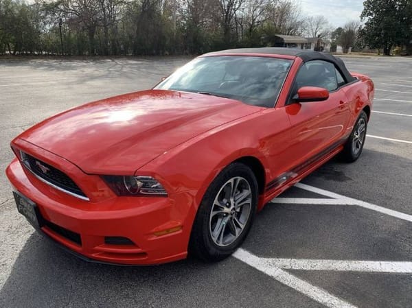 2014 Ford Mustang  for Sale $22,995 