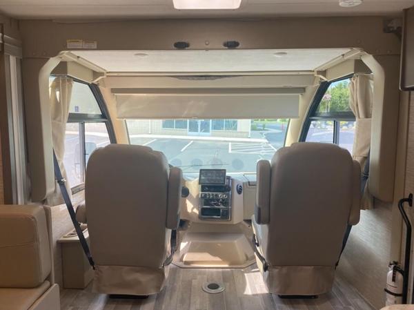 2022 Thor Motor Coach Vegas 25.6