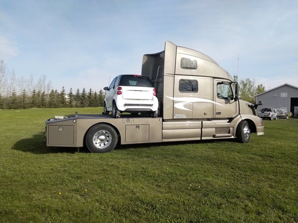 2008 Volvo 780VNL Toterhome Conversion HDT  for Sale $55,150 