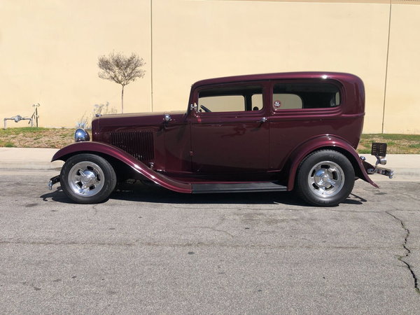 1932 Ford 2 Door Sedan  for Sale $95,000 