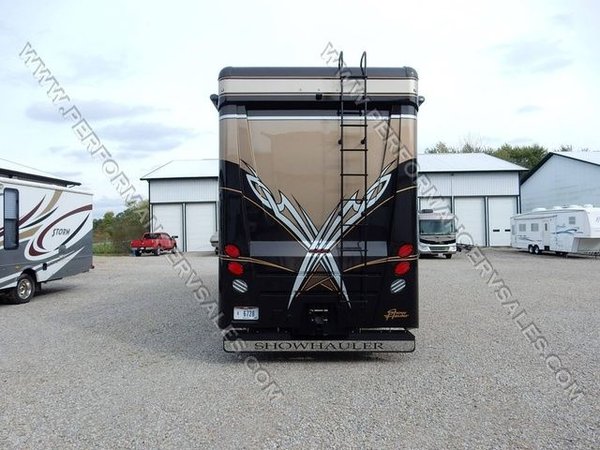 2019 ShowHauler 1816