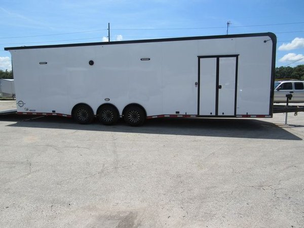 2025 United Trailers 8.5 X 32  for Sale $42,999 