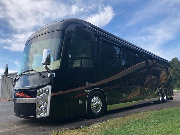 WE BUY S&S, SHOWHAULER, WILDSIDE, 5150, HAULMARK, NRC, R