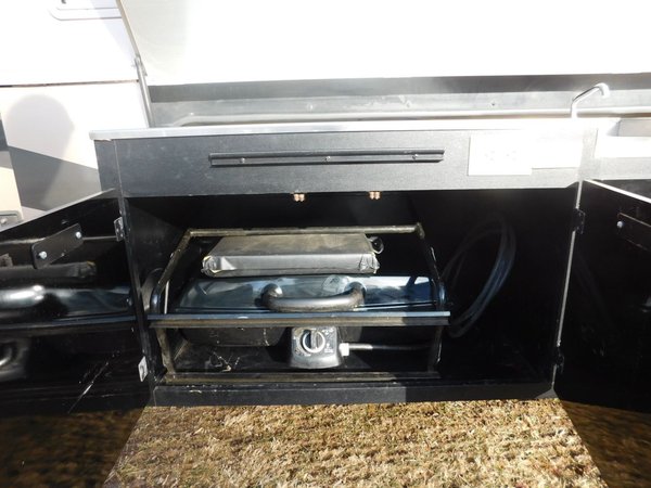 39L FLEETWOOD DISCOVERY for Sale $63,900